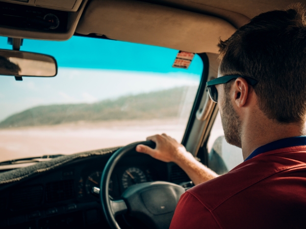 A Guide to Driving Around New Providence Island in the Bahamas