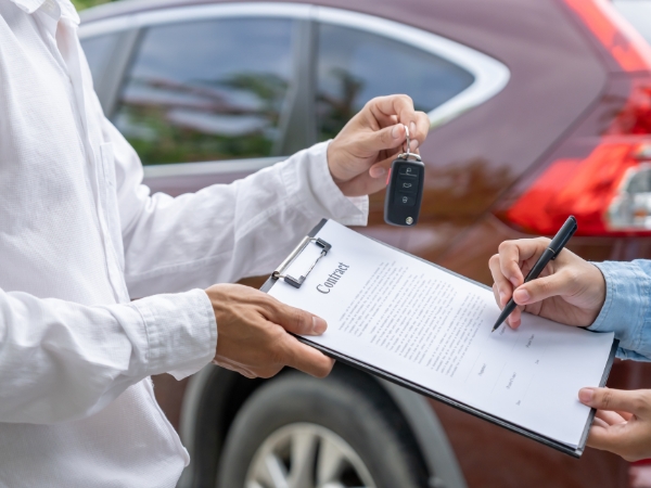 SUV Rental in Nassau, Bahamas – Best for Families and Groups