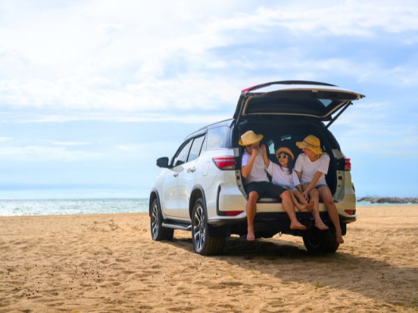 Your Complete Guide to Family Itineraries in the Bahamas Year-Round