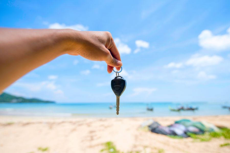 What to Know Before You Book a Car in the Bahamas with Final Rentals